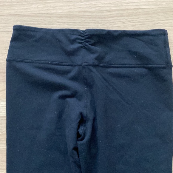 Lululemon Wunder Under with ruffles Limited Edition - Picture 7 of 9